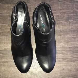 Andrew Geller Black Women's Bootie Shoes Size 8.5 M